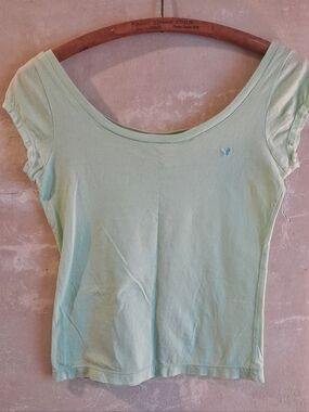 515a. light mint green vintage Aeropostale boat neck cotton y2k baby tee, S